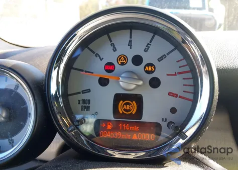 2009 Mini Cooper S из США, поврежденный, VIN WMWMS33599TG88404